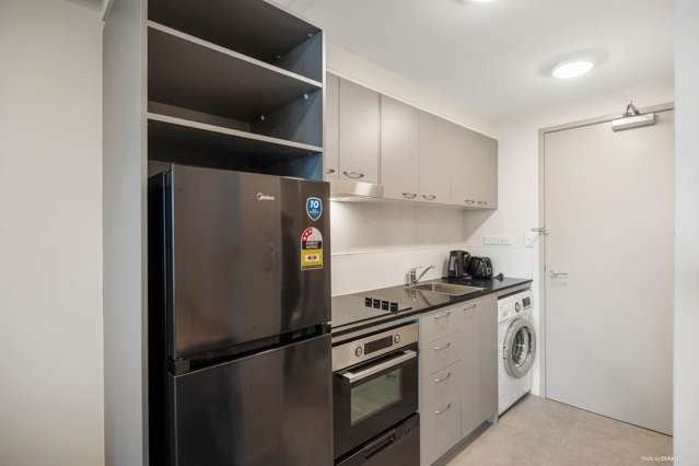 407/135 Hobson Street City Centre_2