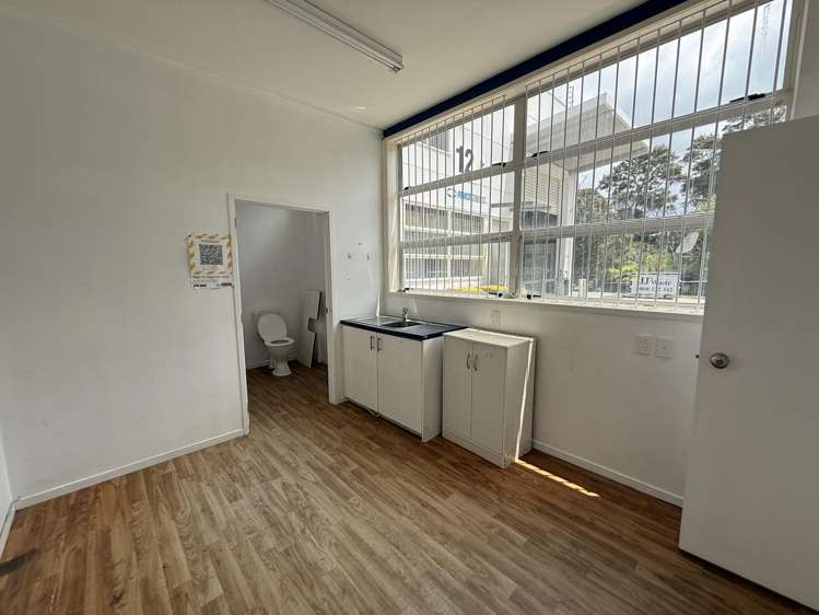 11/54 Keeling Road Henderson_11