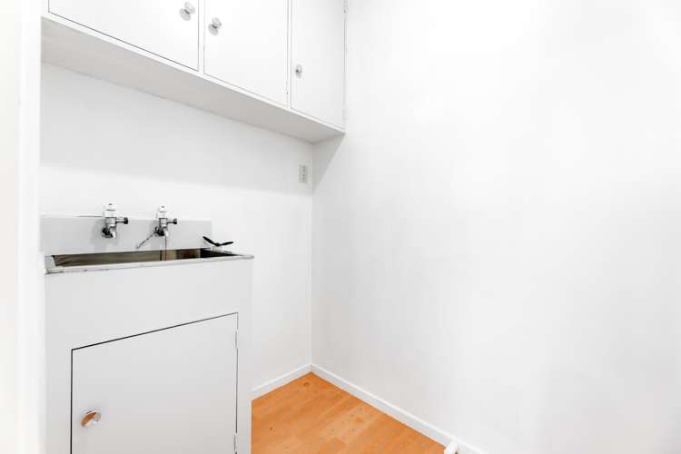 1/5 Manor Place Redwoodtown_10