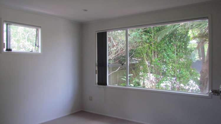 26 Malters Place Browns Bay_11