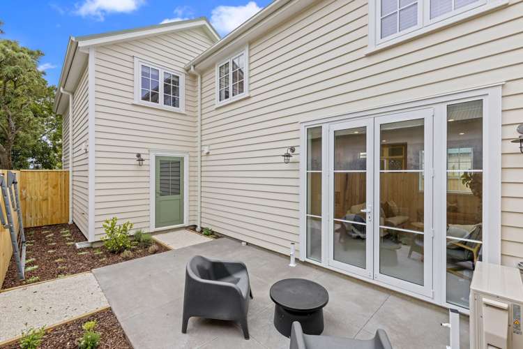 2/44 Cleveland Street Edgeware_15