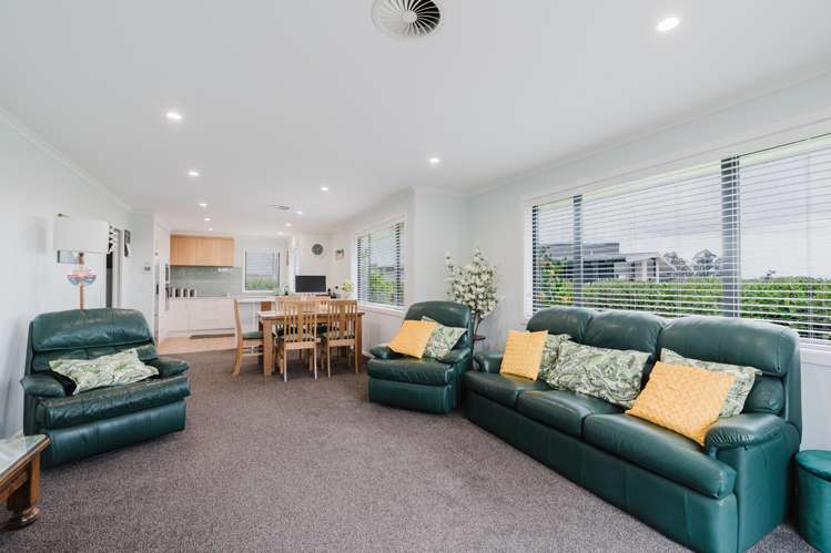 14 Te Tiireke Drive Glenview_10