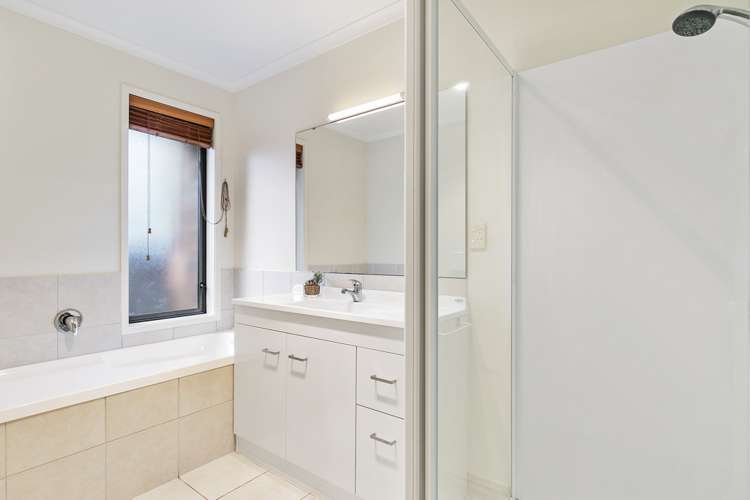 60 Lough Bourne Drive Pukekohe_10