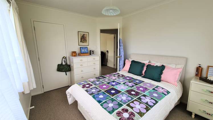 13a Tasman Street Opunake_11