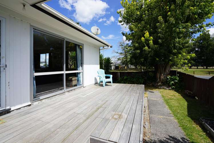 384 Kahikatea Drive Dinsdale_9