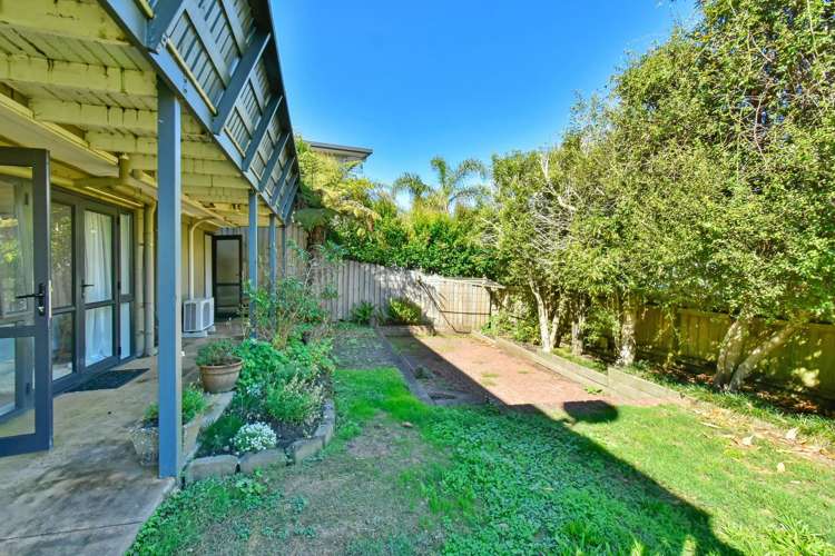 1/17 Churchill Road Cockle Bay_22