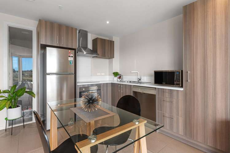 503/3 Rose Garden Lane Albany_11