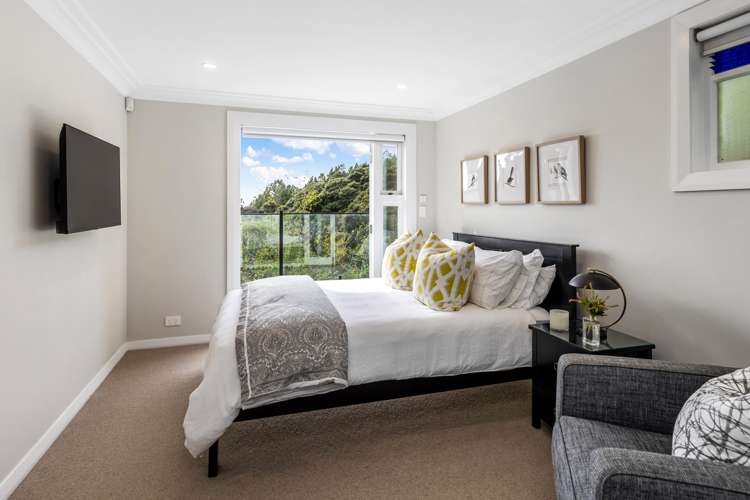 97 Scenic Drive Titirangi_20