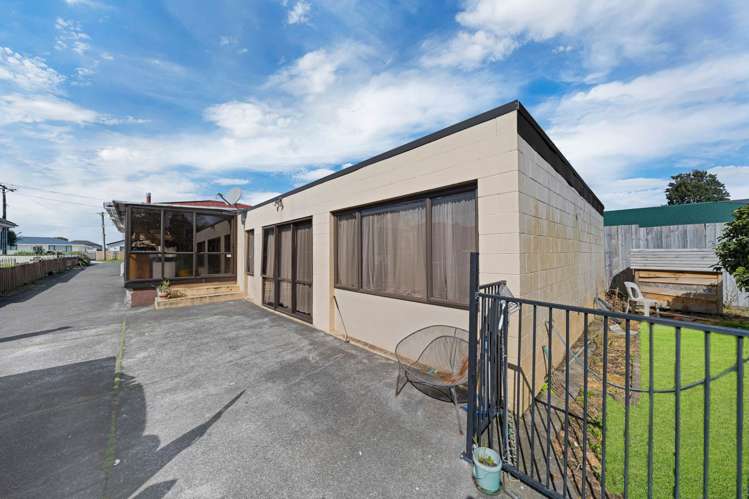 8 Picton Street Papatoetoe_5