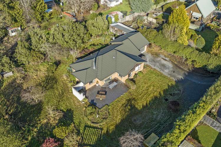 17 Sarsfield Street Southbridge_16