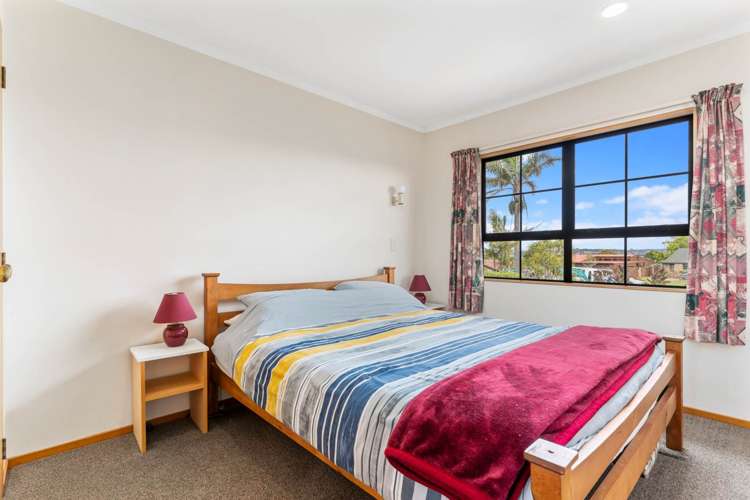 66 Bay Vista Drive Red Beach_15