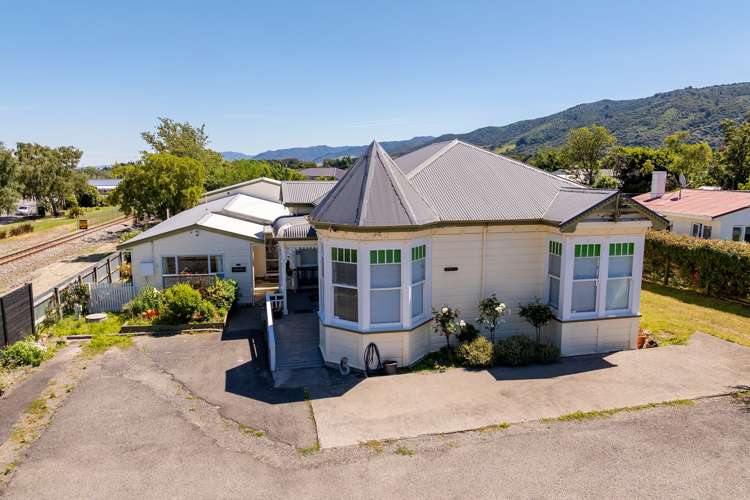 42 Fox Street Featherston_21