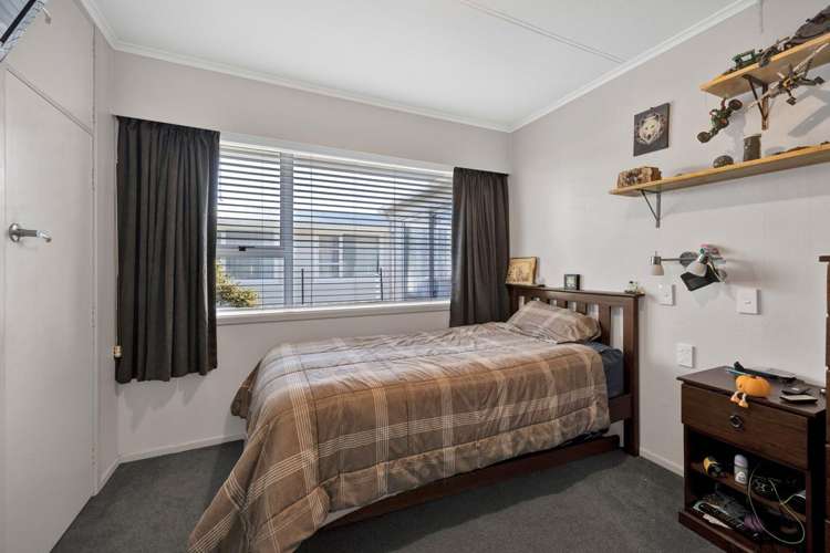 16 Reid Avenue Hawera_11