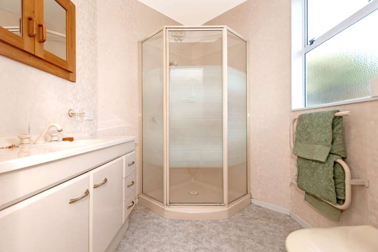 15 Island Road Whataupoko_14