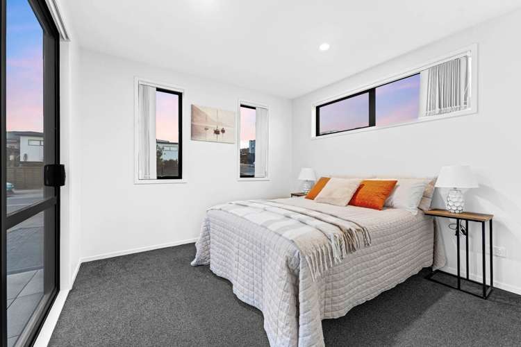 29 Pukanui Avenue Flat Bush_11