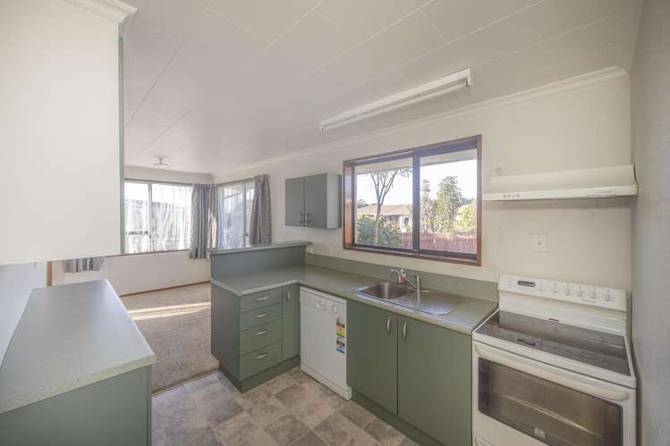 22 Walbrook Crescent_2