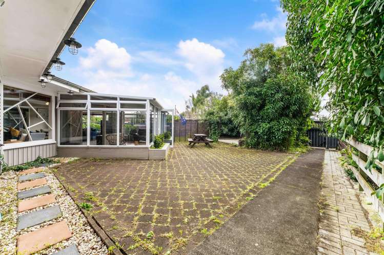 12 Magnolia Avenue Opaheke_22