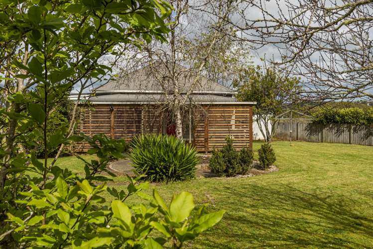 2 Edward Road Tamaterau_18