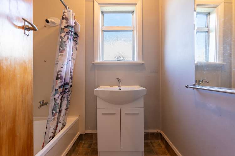 2 Edinburgh Street Dannevirke_12