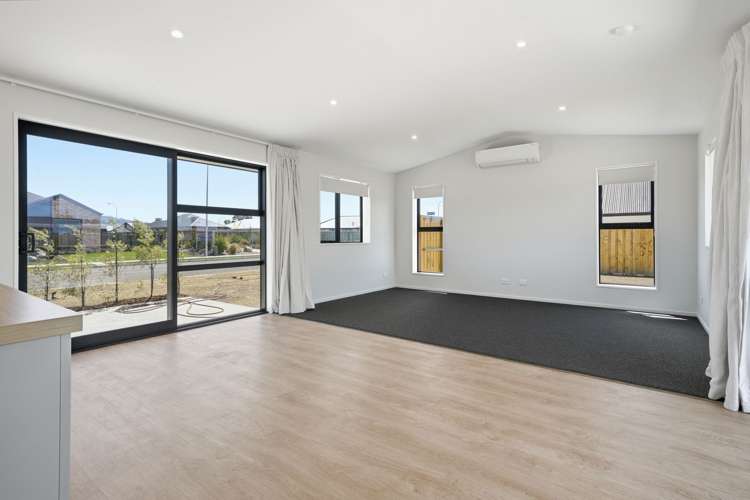 33 Greig Crescent Amberley_9