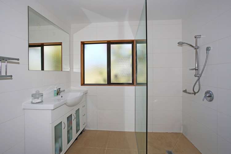 244 Cossey Road Drury_10