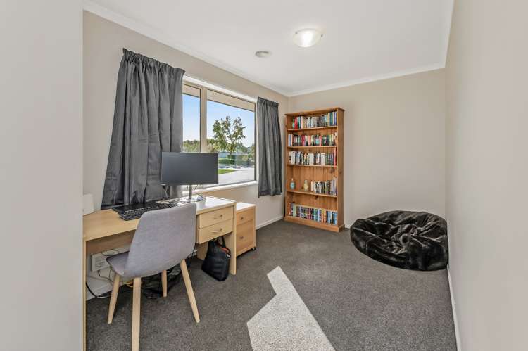 8 Marion Place Lincoln_22