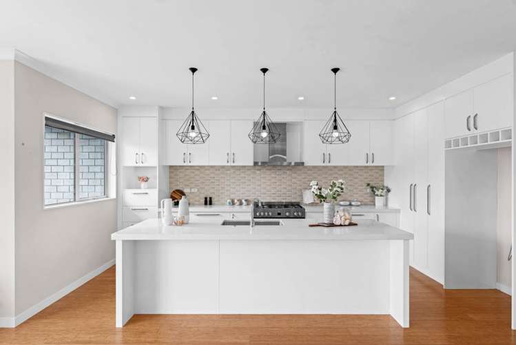101 Liberty Cresent_5