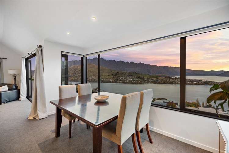 94 Hensman Road Queenstown_25