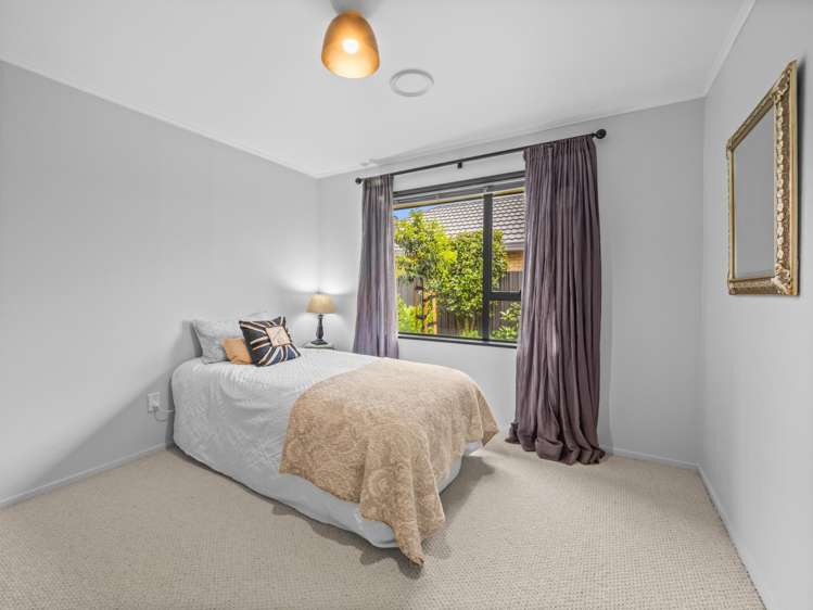 51 Kelvin Crescent Allenton_14