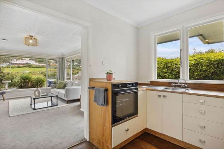 369 South Road Caversham_8