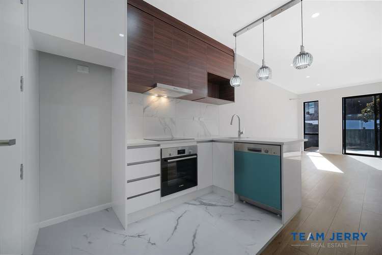 8/3 Norrie Avenue Mount Albert_2