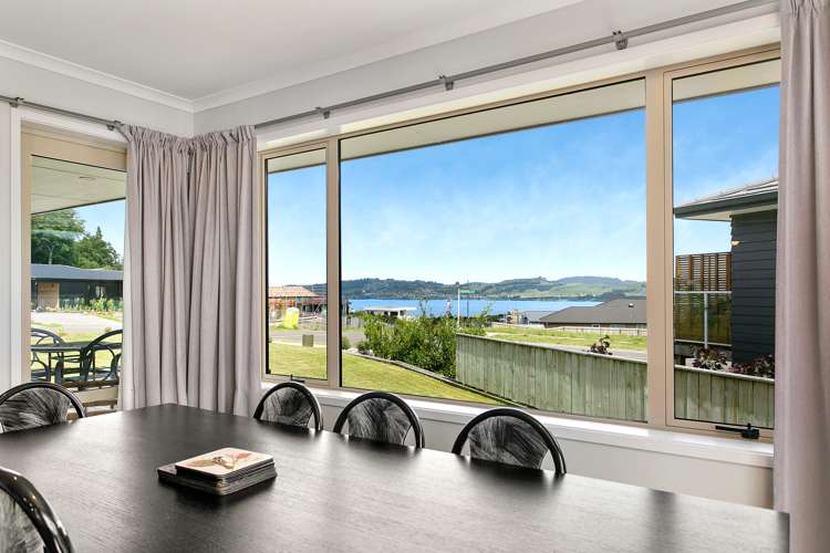 45 Botanical Heights Drive Waipahihi_8