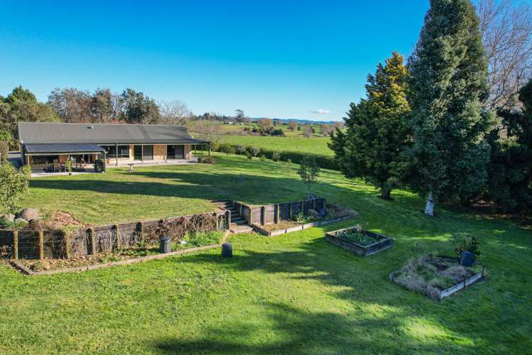 23 Hinewai Road Te Kawa_21