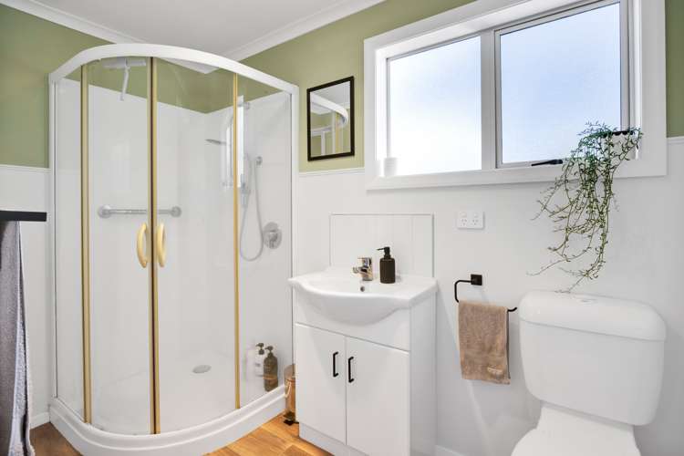 12 Burns Street Hawera_19