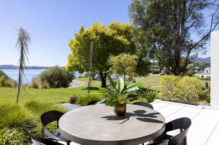 4/18 Chad Street Rainbow Point_1