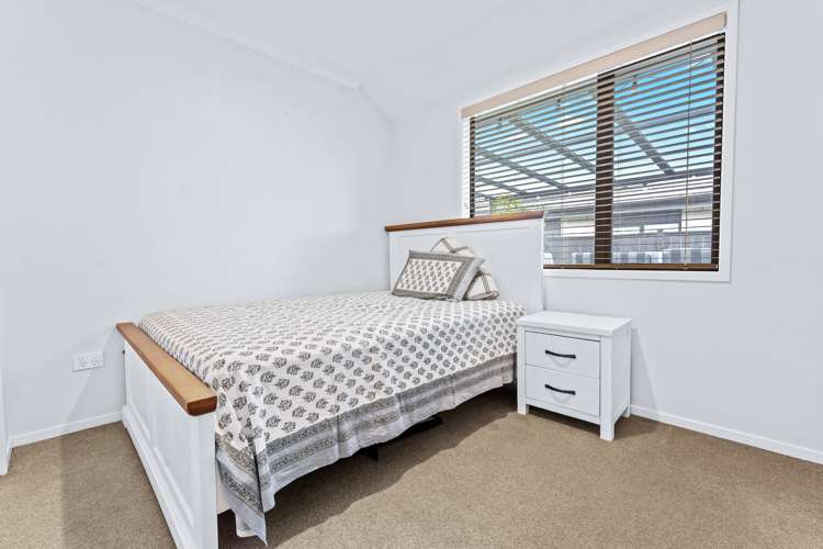 27 Walter Lawry Road Paerata_11