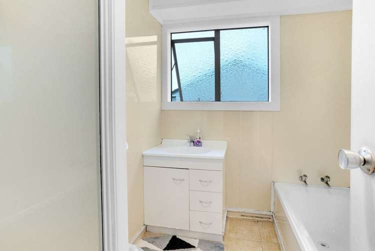 1 Banyan Drive Totara Heights_8