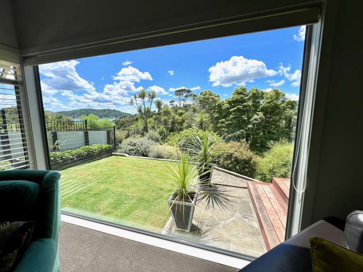 5c Sunshine Rise Raglan_26