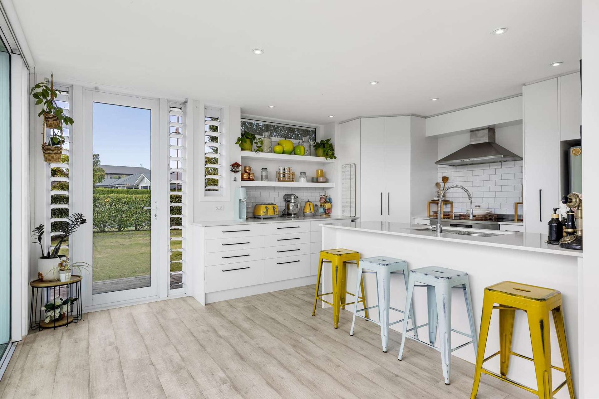 15 Magnolia Rise Waipahihi_0