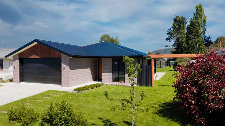 29 Maude Street Waimate_13