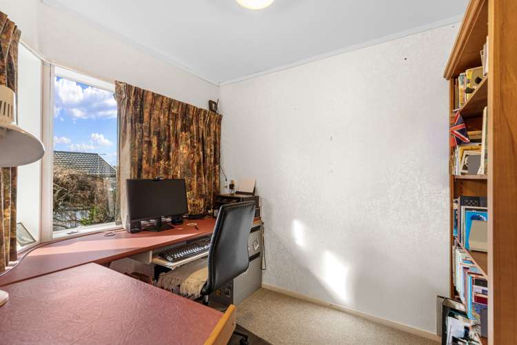 64 Sunnyhills Avenue Glenview_13