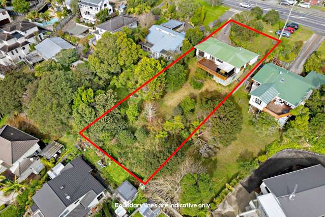 Renovate/Develop Opportunity - Stunning Sea Views!