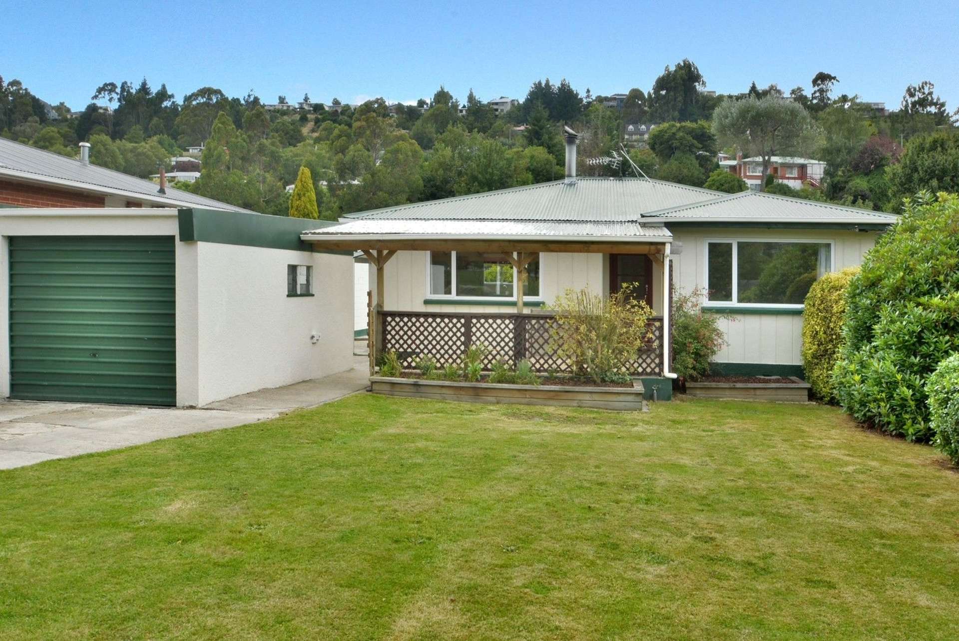 425 Kaikorai Valley Road Bradford Dunedin City Houses for Sale