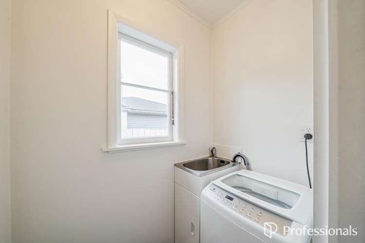 27 Frederick Street Wainuiomata_15