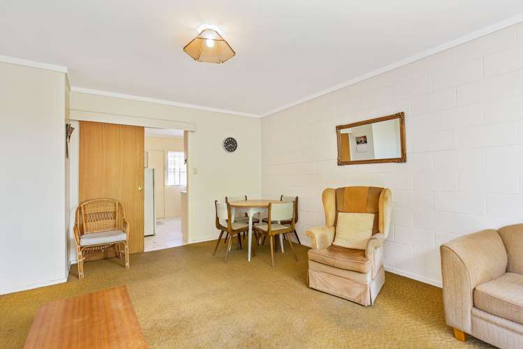 8/45 Blockhouse Bay Road Avondale_5