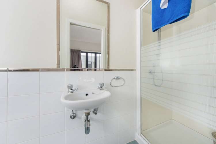 6e/8 Farnham Street Parnell_9