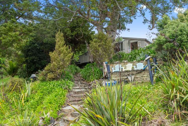 429 Heatley Road Whakapirau_43