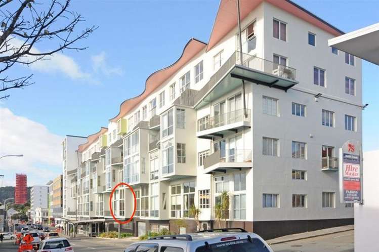 1a/51 Webb Street Mount Cook_21