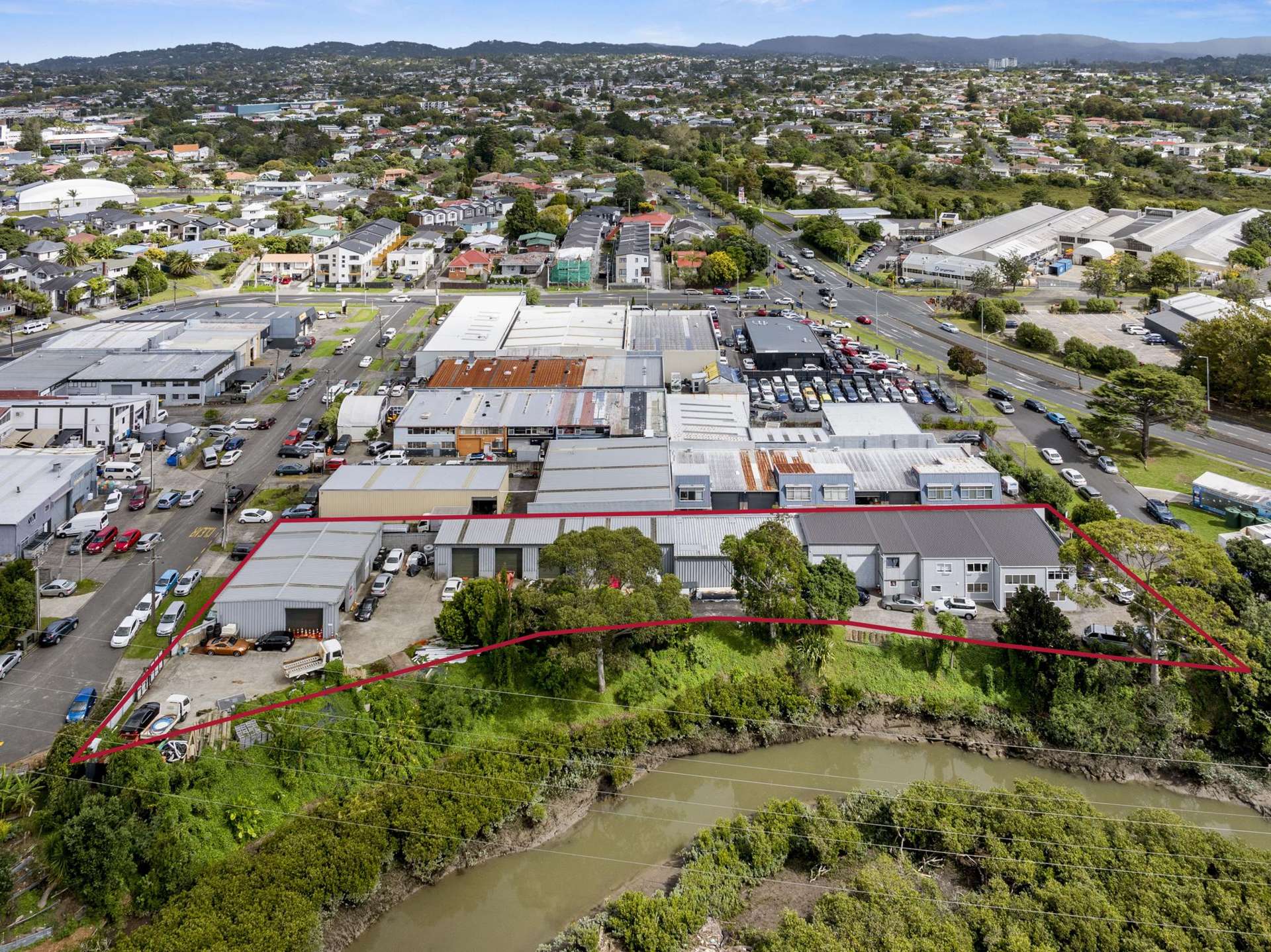 8 Riverbank Road and 7 Cunard Street New Lynn_0
