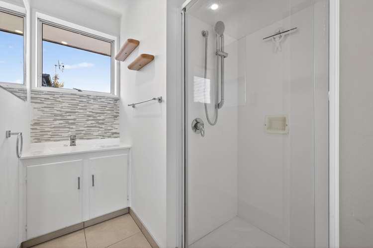 5 Fenmere Place Burwood_11